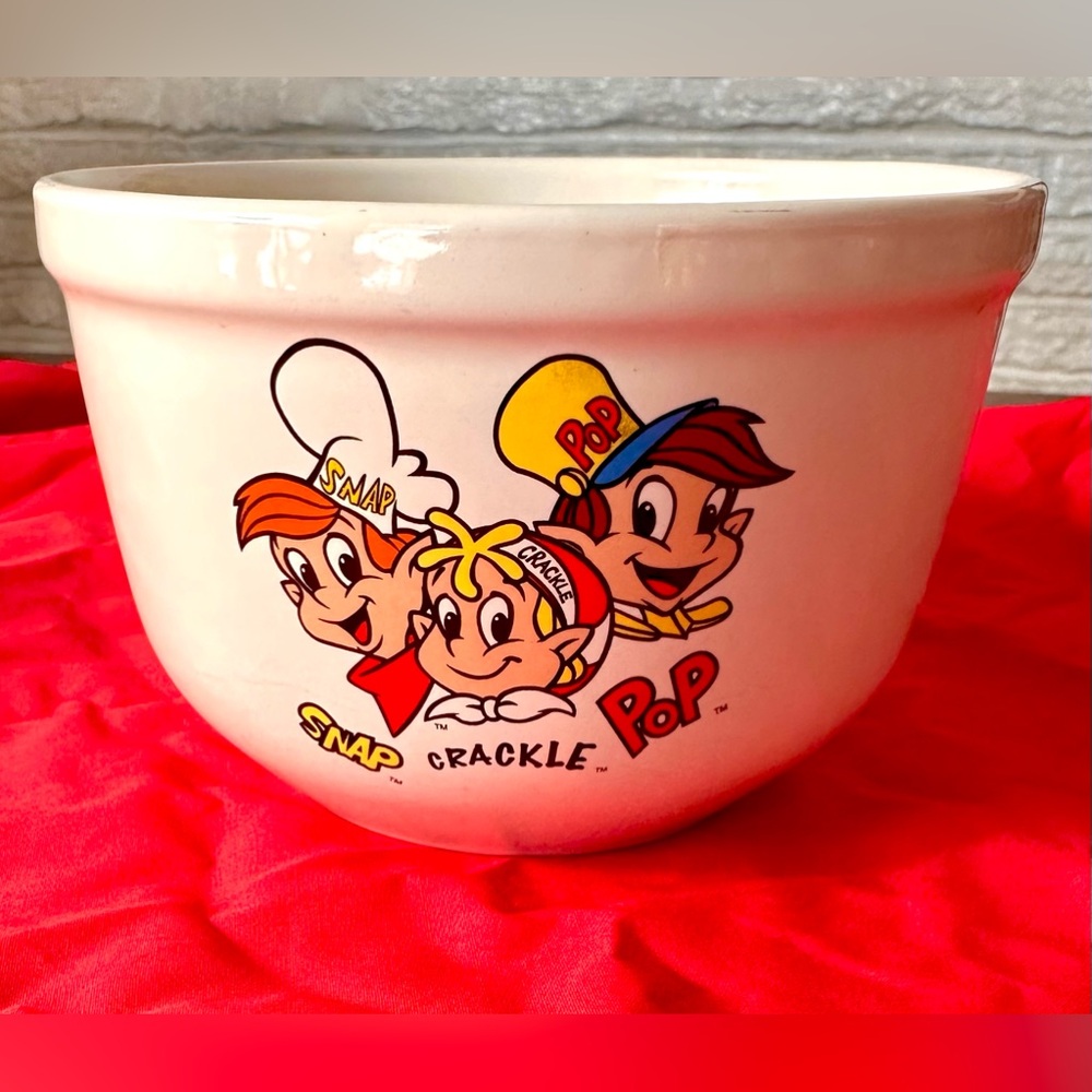 Iconic Vintage Snap Crackle Pop Kellogg Cereal Bowl released in 2001-Collectible